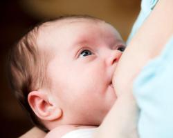 Как правильно кормить малышей грудью: рекомендации ВОЗ